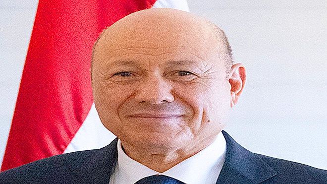 رئيس مجلس القيادة يشيد بالدعم السعودي الجديد